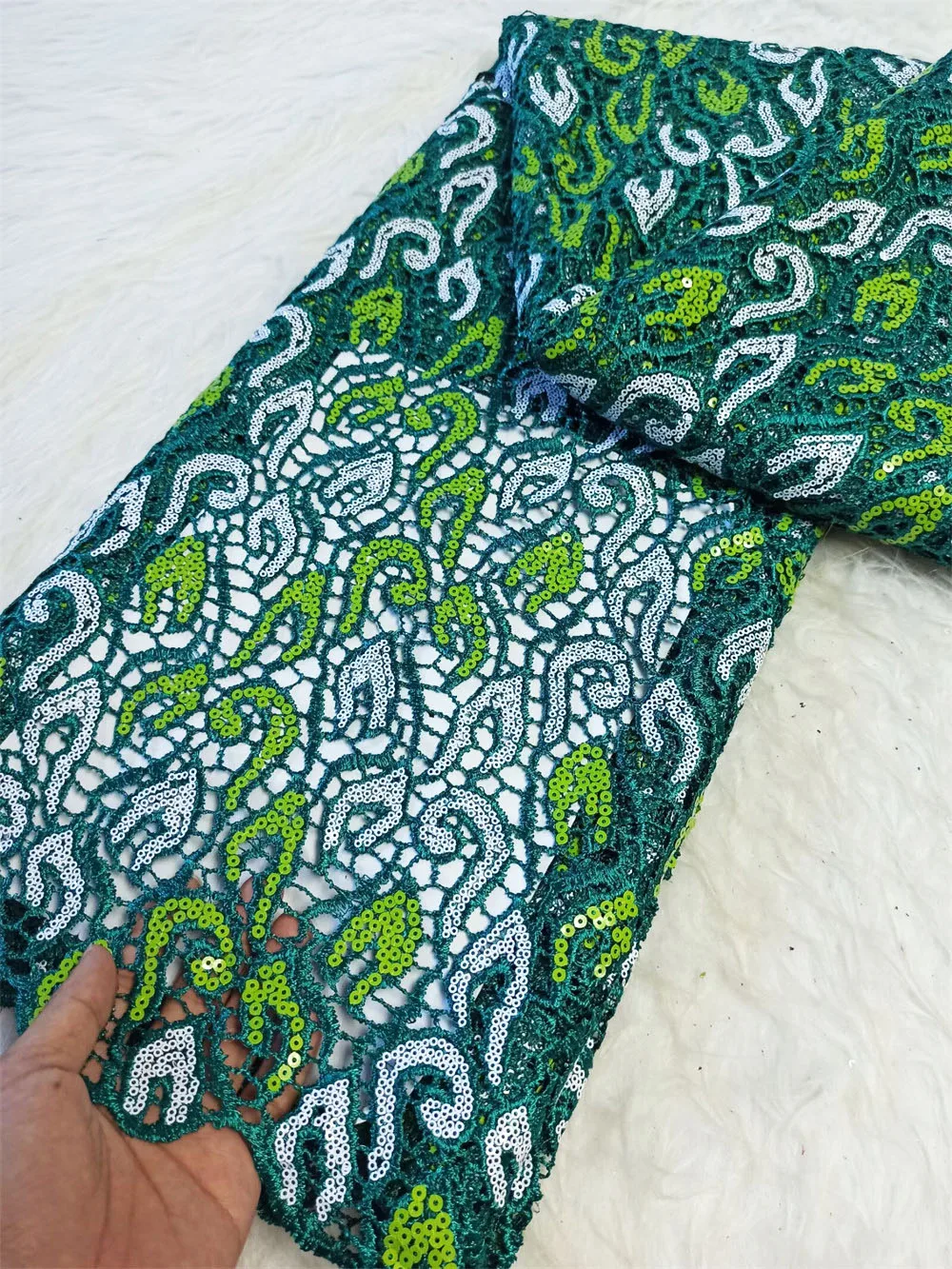 

High Quality Emerald Green Guipure Cord Lace 2026 Sequins Adorned Curly Pattern Water Soluble Fabric for Nigerian Bridal CO1214