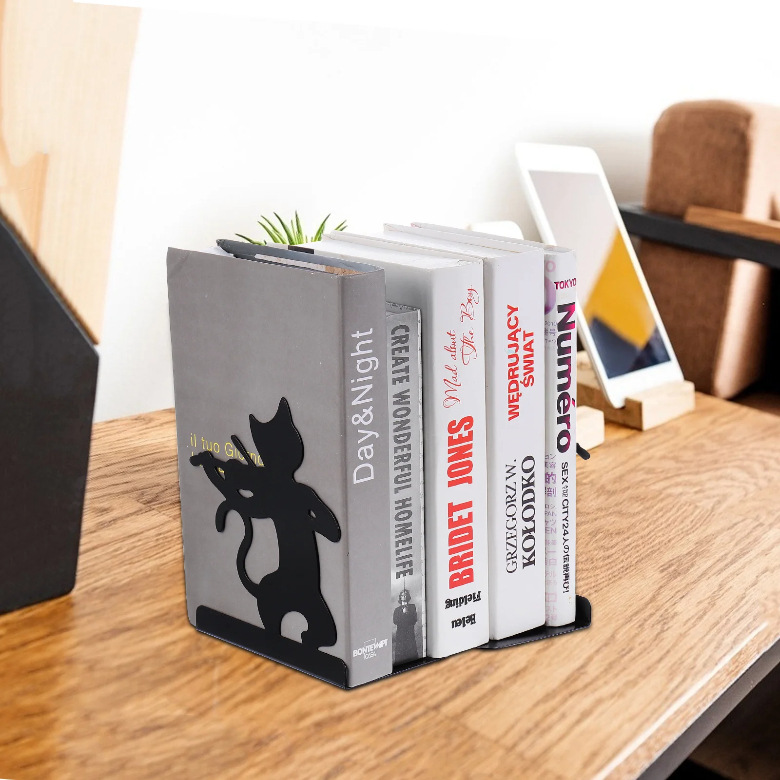 

Playing Cat Book Stand Support for Books Bookends Accesories Metal Status Office Desk Decor Desktop