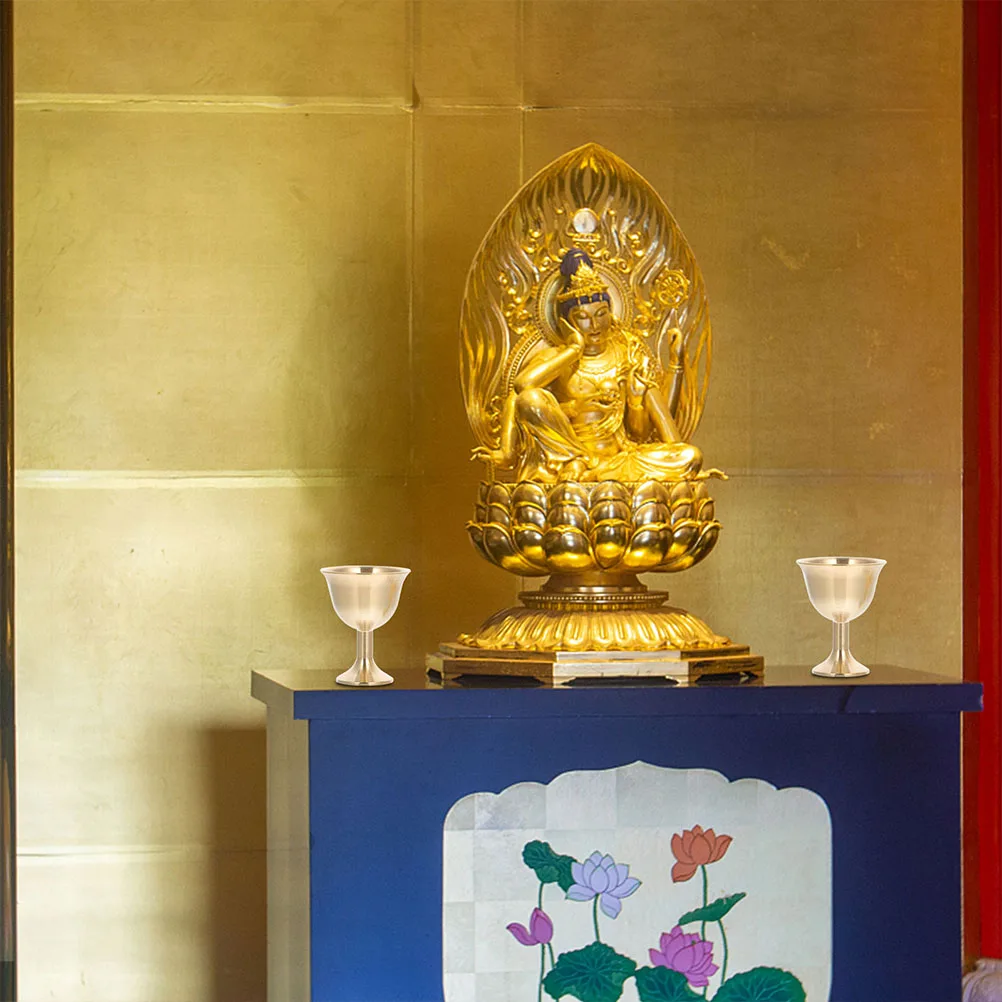 Copa de vino de estilo europeo, copa de latón, cálice del templo, taza para el hogar, adorno auspicioso, tazas de cóctel para fiesta, mesa de lujo, 1 Uds.