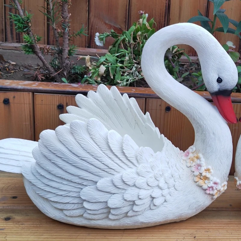 

Swan Planter Pot Large Animal Shaped Flower Pot for Garden Decor Creative Balcony Ornament Outdoor Waterproof Resin Sculpture