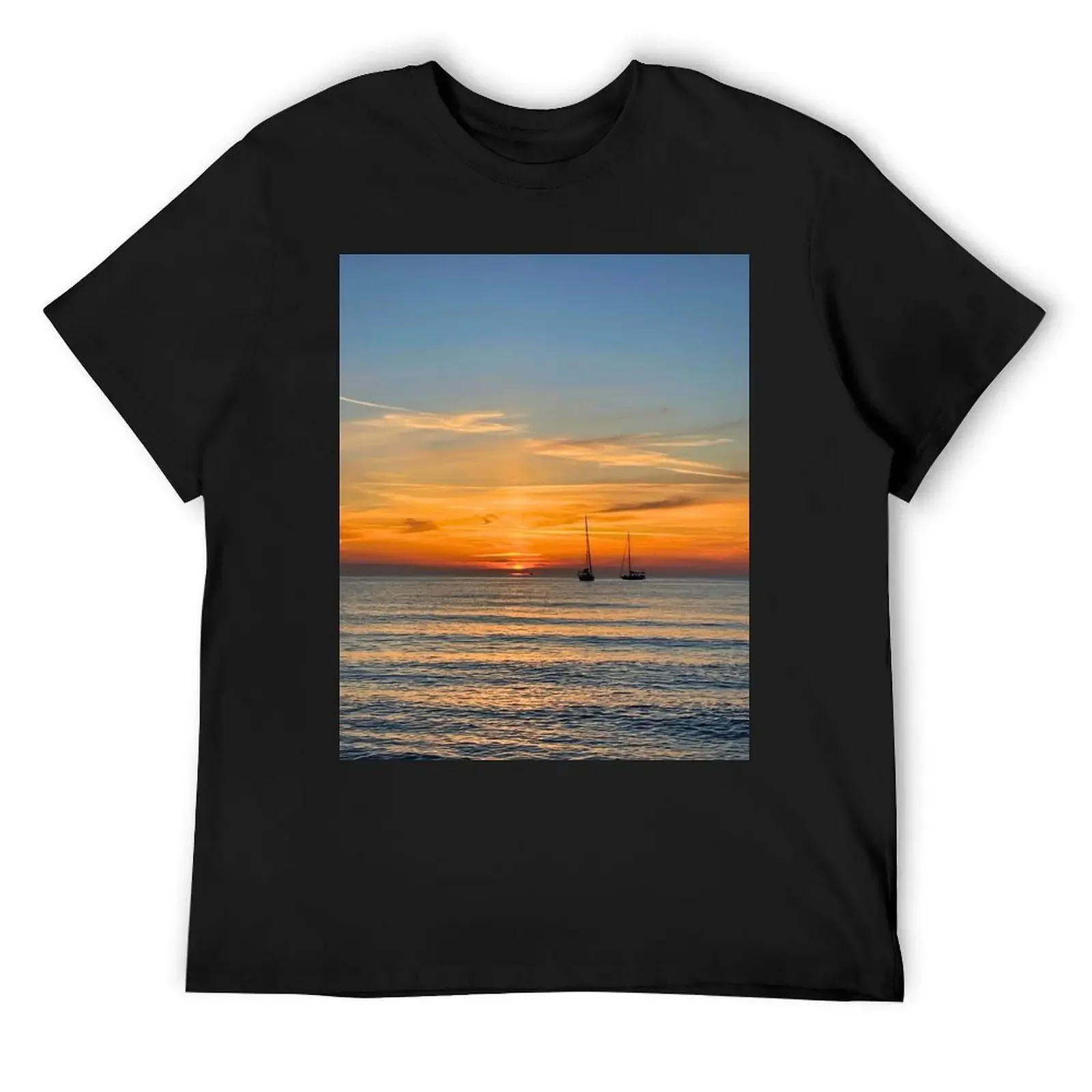

ROMANTIC SUNSET T-Shirt vintage t shirts tops blanks baggy shirts tshirts for men