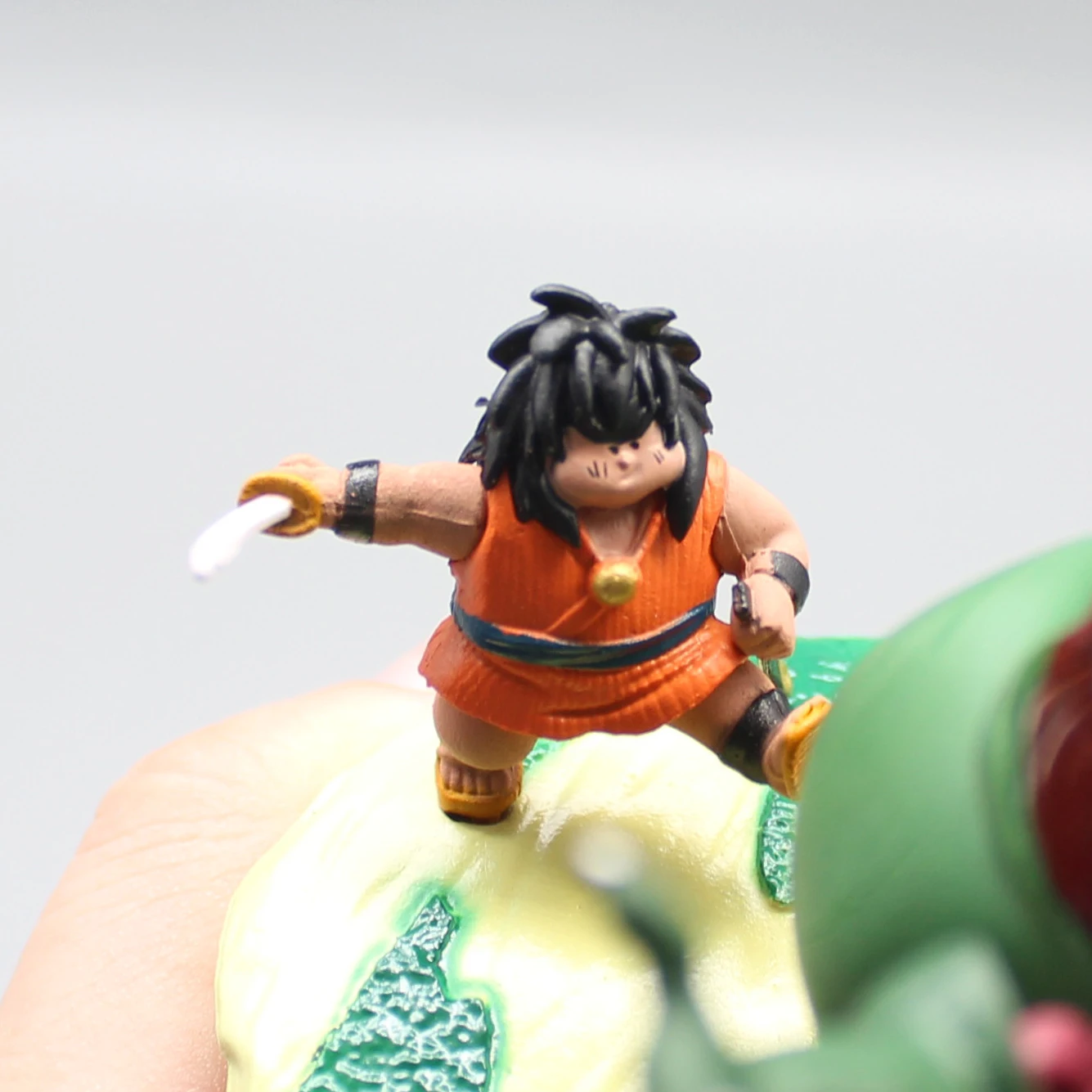 Dragon Ball Z Figures Yajirobe Vs Cymbal Figure 9cm Yajirobe Action Figurine Cute Gk Pvc Anime Statue Model Doll Kids Toys Gifts