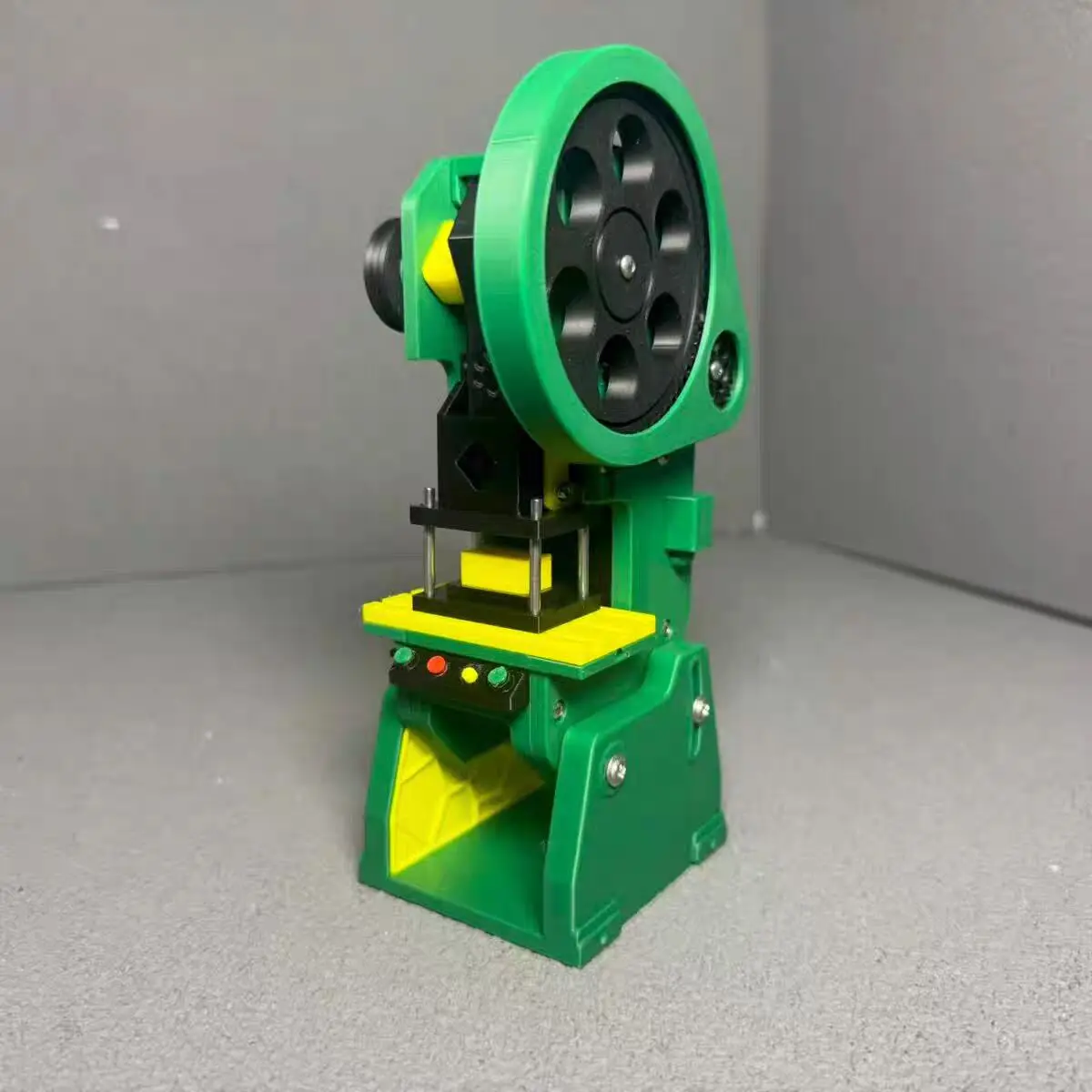 Drukarka 3D Mechaniczna Prasa Wykrojnikowa