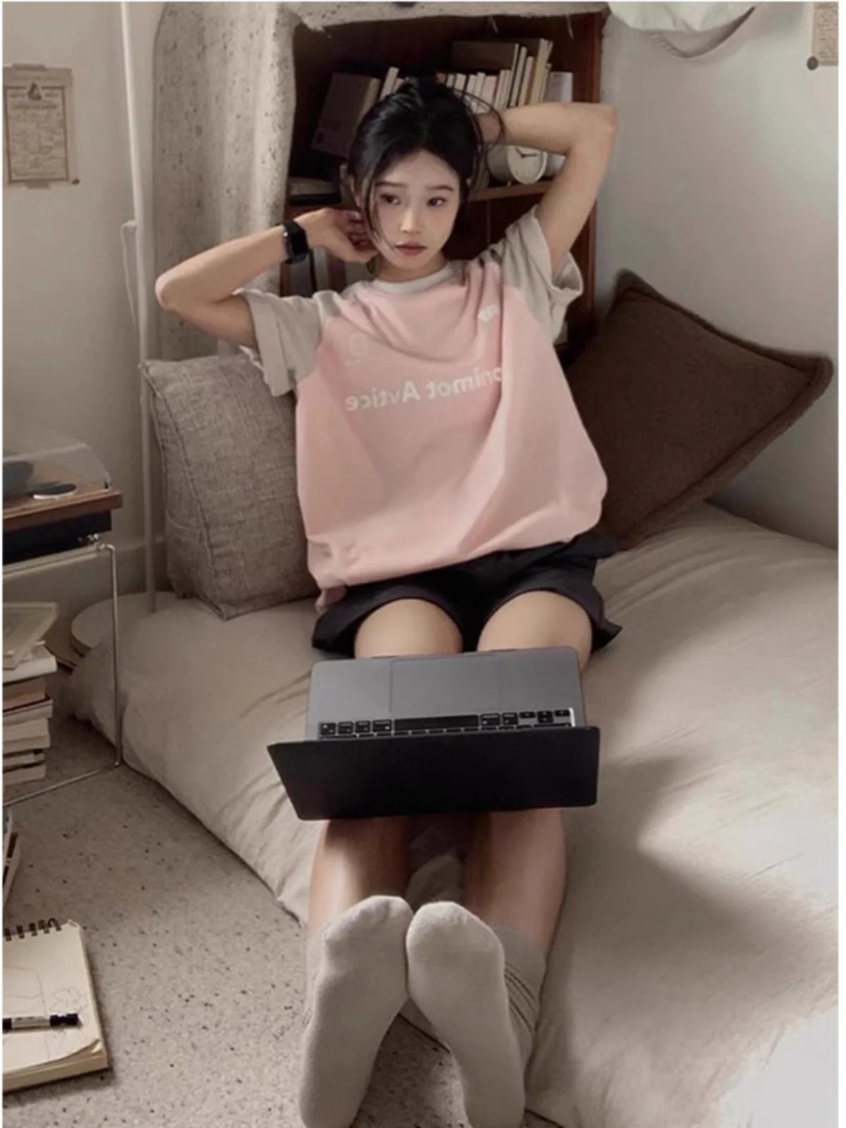 퓨어 코튼 숄더 인서트 반소매 티셔츠 여성 여름 슬림 피트 스파이시 걸 디자인 센세이션 스몰 컬러 충돌 탑