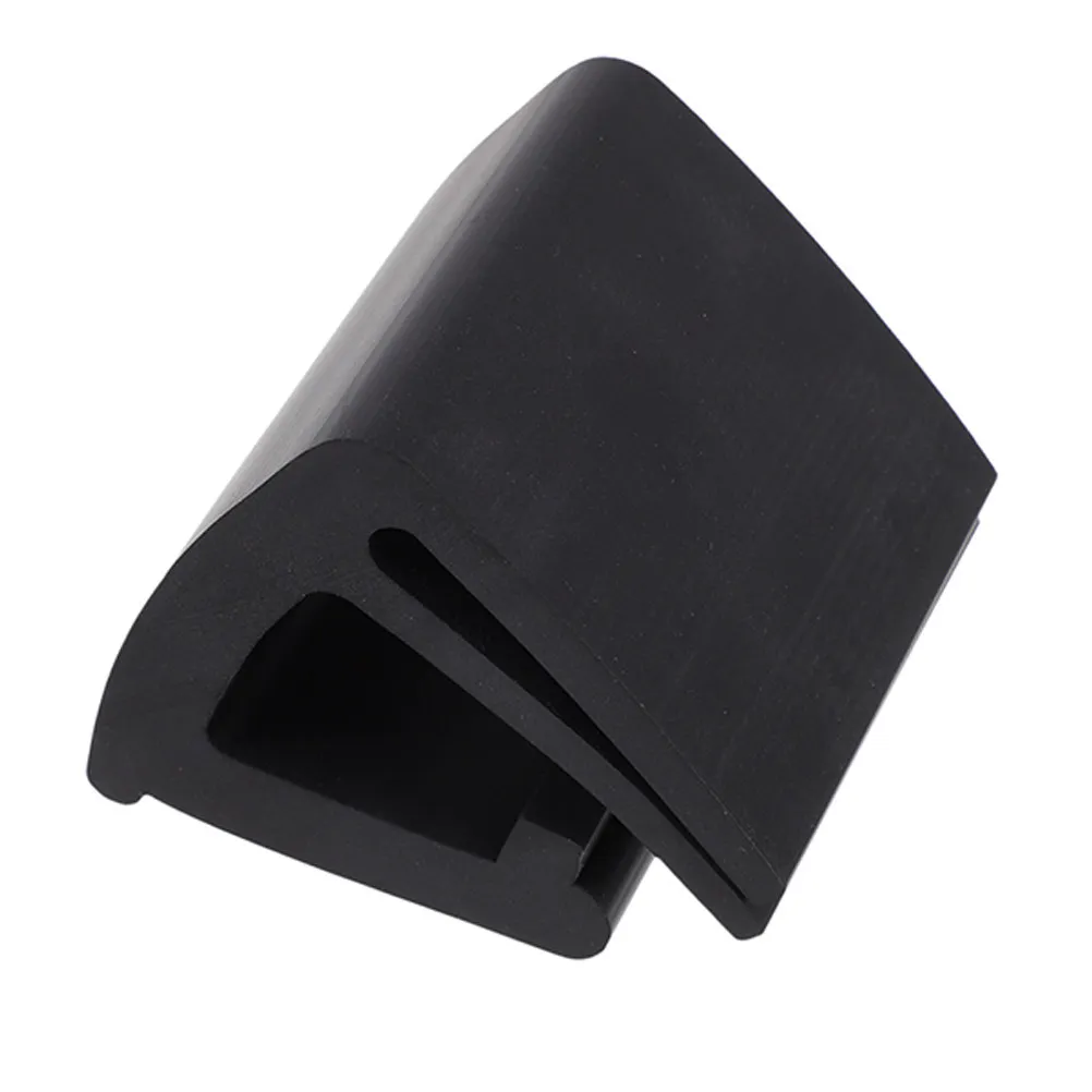 Windshield Retaining Clip for Golf Cart Universal Compatibility Robust Clamp Mechanism Stable Fit High Gripping Power Easy Setup
