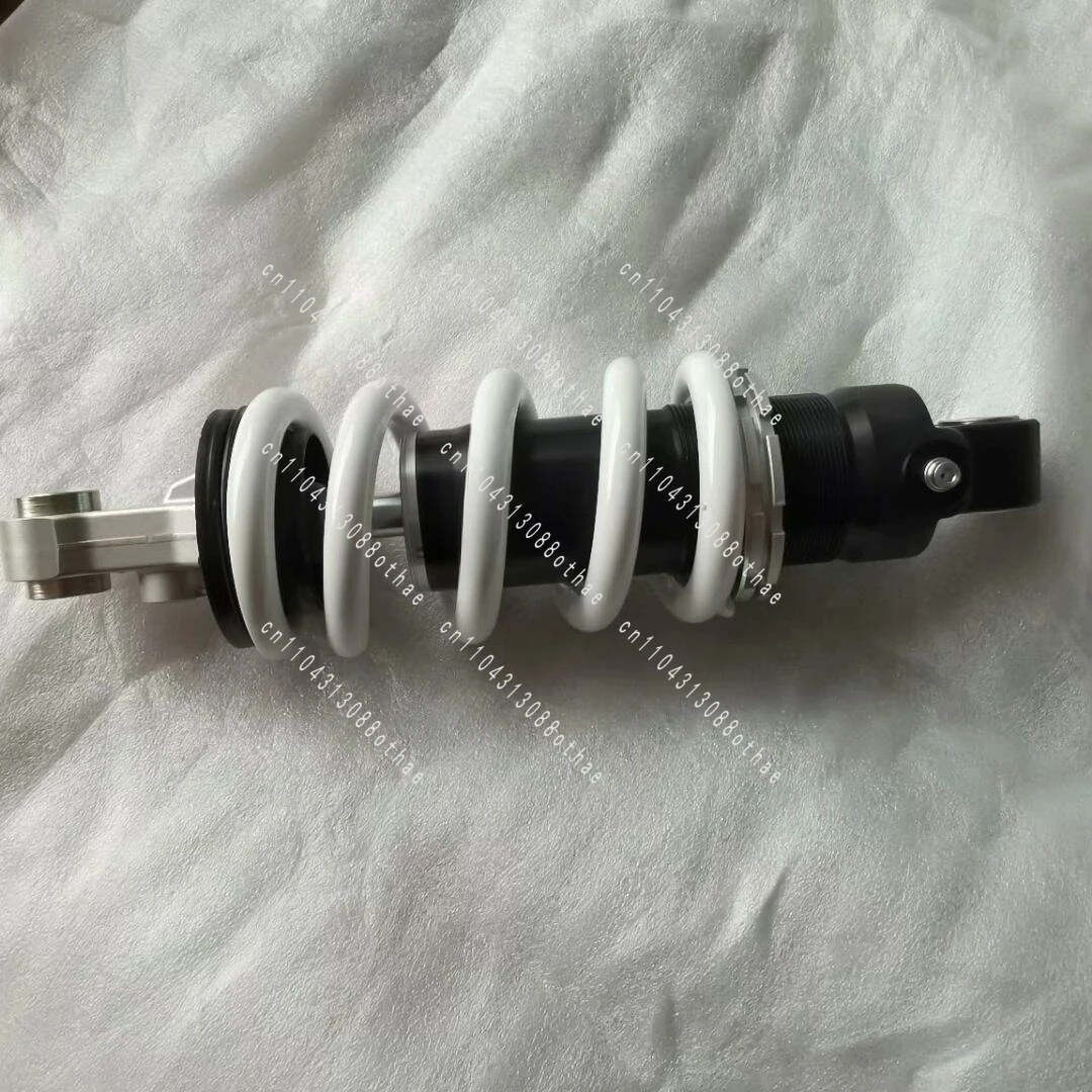 suitable for spring breeze 650 shock absorber 650-6TRG car after central shock absorber after shock absorption