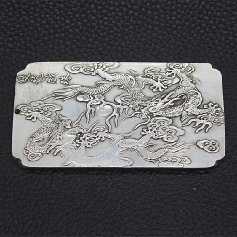 

Китайский тибетский серебряный кулон-амулет с двумя драконами Luy Bullion Thanka Collect
