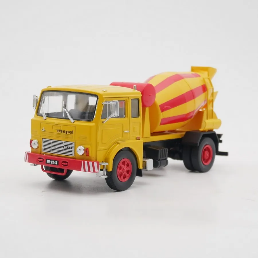Diecast Ixo 1:43 Scale CSEPEL D-733 Cement Mixing Truck Alloy Car Model