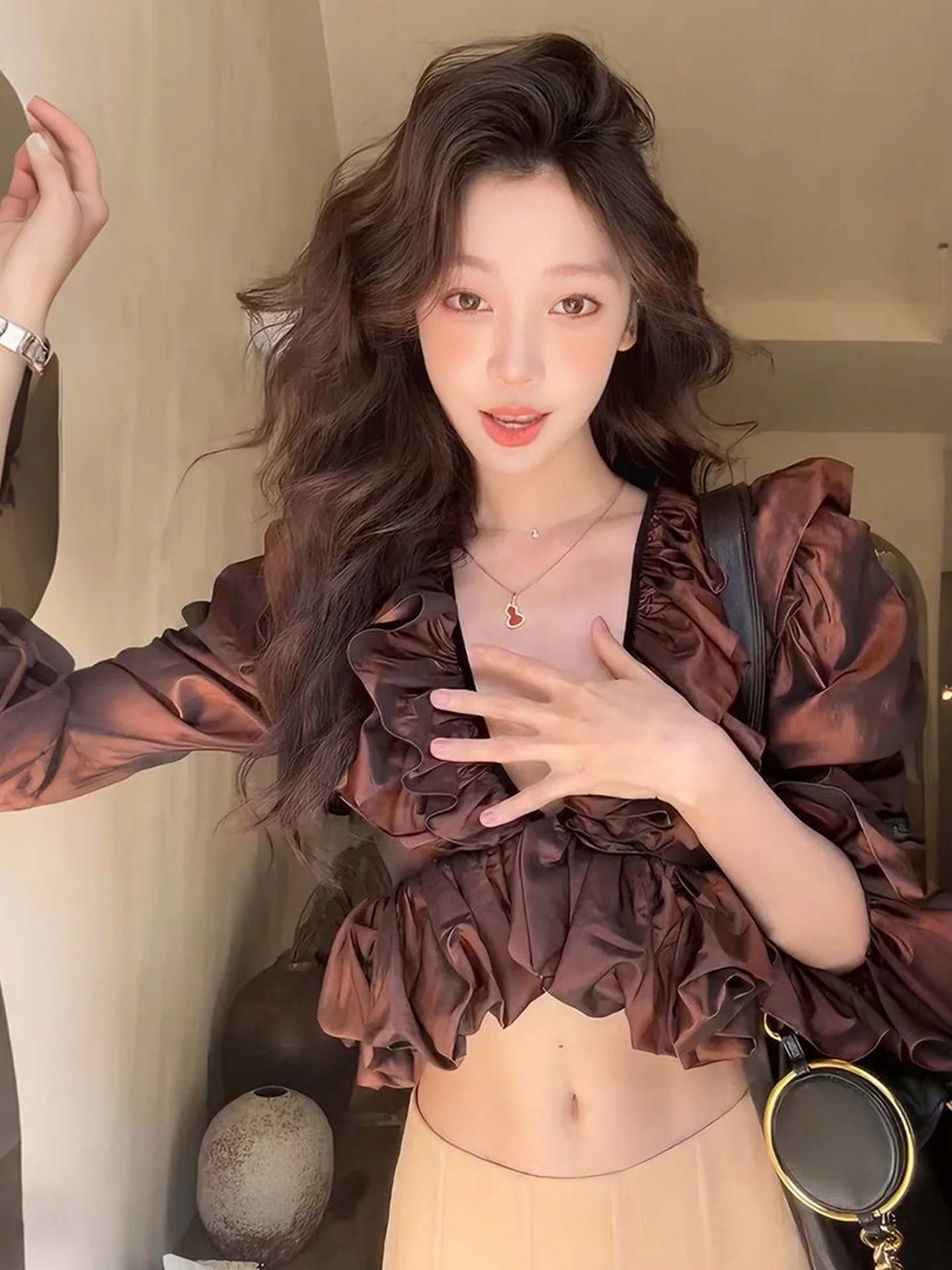 Elegant V-neck T-shirt Women's Fashion Slim Fit Short Top Belly Bared Bell Sleeve High Waist European Style Summer New Arrival