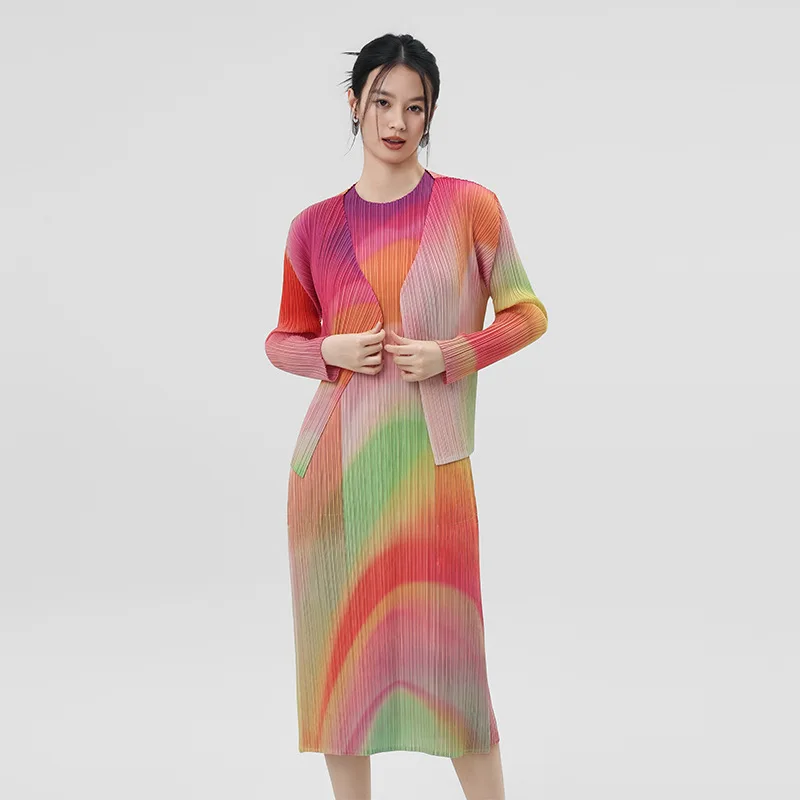 

Women Casual 2-piece Rainbow Color Blocked Pattern Design Long Sleeved Top Round Neck Sleeveless Vest Skirt Fashion Set