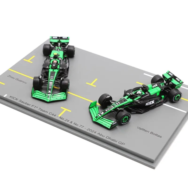 

1/64 Sauber C44 F1 model car 2025 Zhou Guanyu Bottas Double Car Set Collection ornament, children's toy, adult decoration.