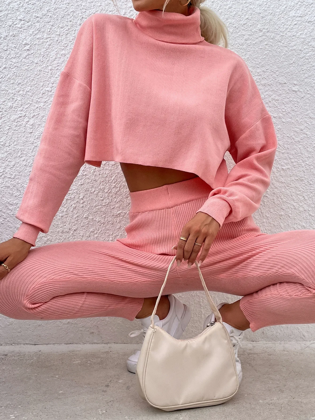 2024 Spring and  autumn leisure thick sweater sportswear turtleneck elastic waist pants knitted 2-piece suit