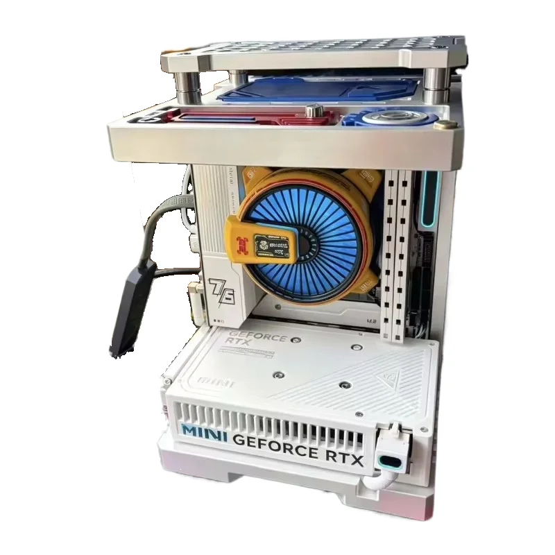 computer case, all-aluminum alloy integrated processing, 20mm thick plate, titanium shadow. S upgraded customized version