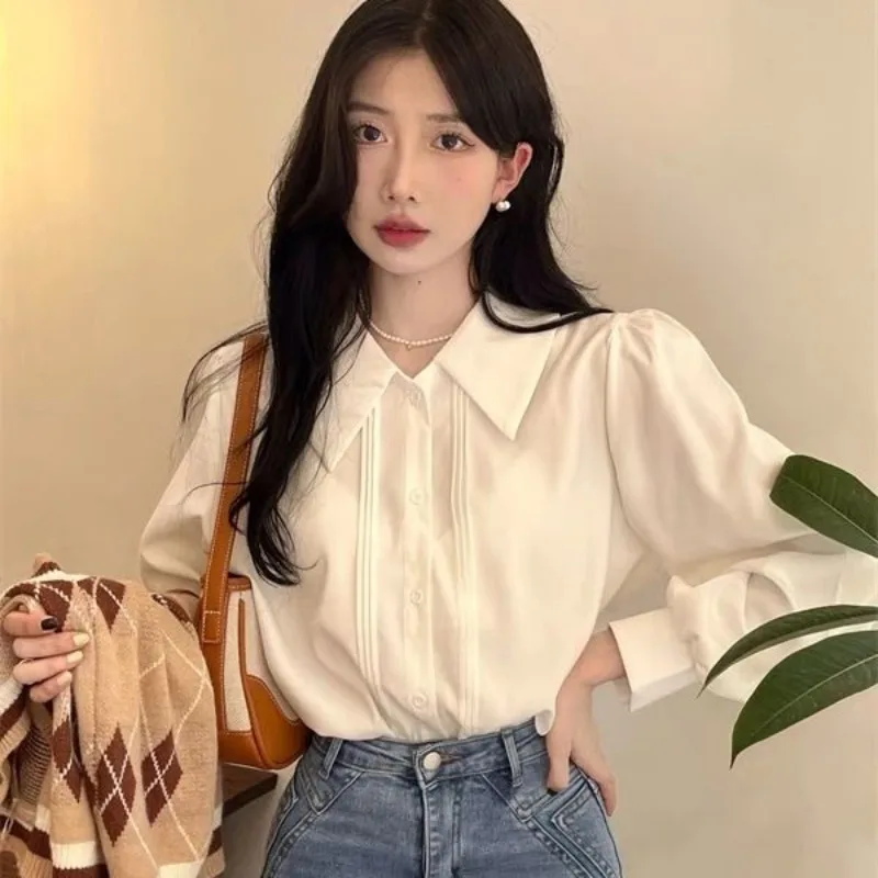 Korean Style Women Shirt Long Sleeve White Top Female Autumn Peter Pan Collar Fashion Woman Blouse 2024 Button Casual Clothes