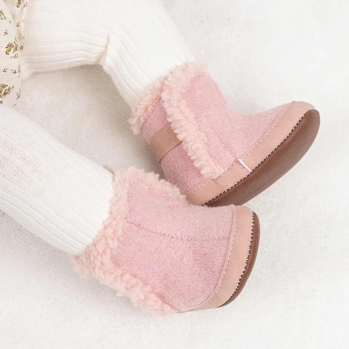 

Hot Sale Winter Fashion Round Toe Comfortable Toddler Shoes Kids Cute Casual Lightweight Plush Warm Slip-on Snow Boots Baby