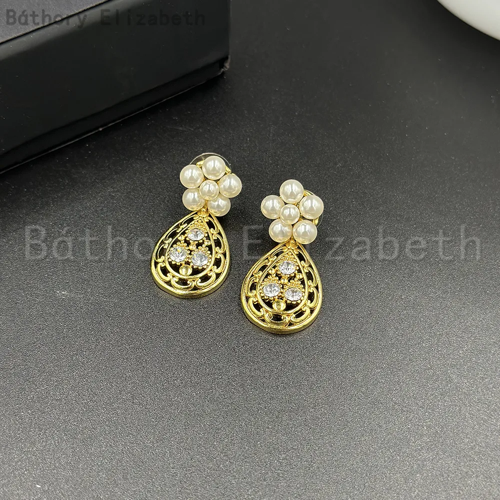 Báthory Elizabeth Vintage Designer Gold Pearl Flower Pendant Diamond Earrings For Women Top Quality Jewelry Birthday Party Gift