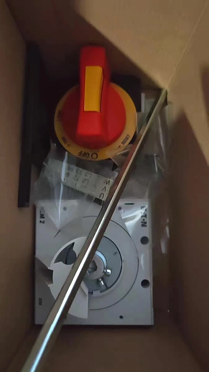 Eaton Muller NZM2-XHBR door linkage handle UL certification CSA certification complete
