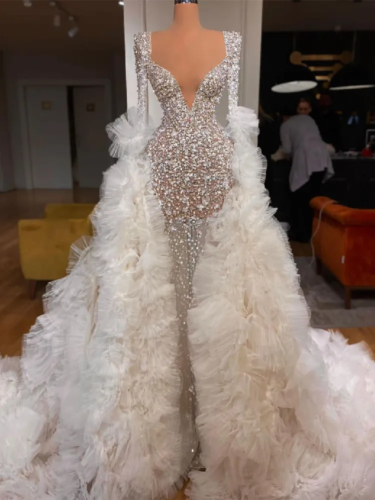 

Exquisite Mermaid Wedding Dresses Long Sleeves V Neck Sequins Beaded Appliques Diamonds Lace Layer Bridal Gowns Vestina De Novia