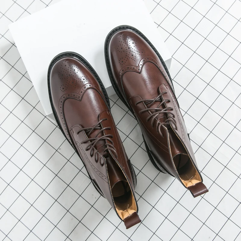 

Men Thick Soled Retro Casual High Top Boots Carved Retro Height Increasing Business Formal Fashion Trend Breathable MidTop Boots