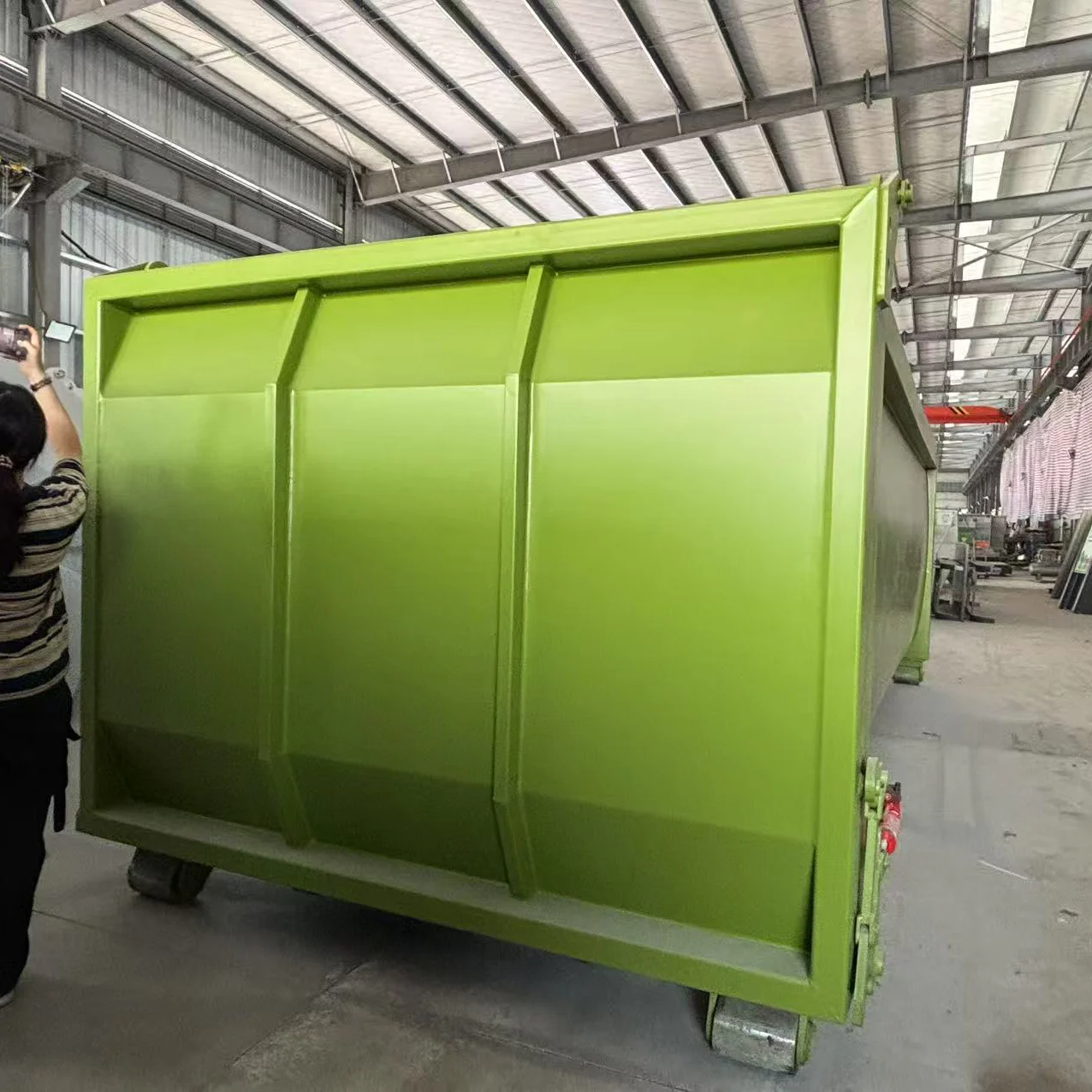 Factory Direct Heavy-Duty Steel Hook Lift Dumpster 20 Yard Construction Waste Collection Container For Waste Treatment Machinery