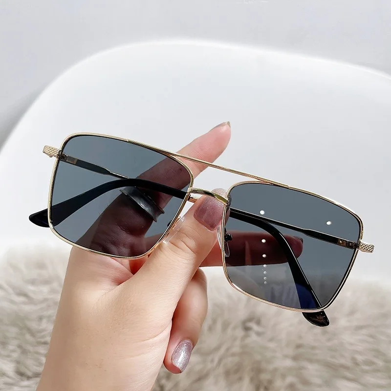 Retro Oversized Square Sunglasses with Double Bridge Metal Frame, UV400 Metal Square Frame Sunglasses Big Tr90 Double Bridge  main image 3