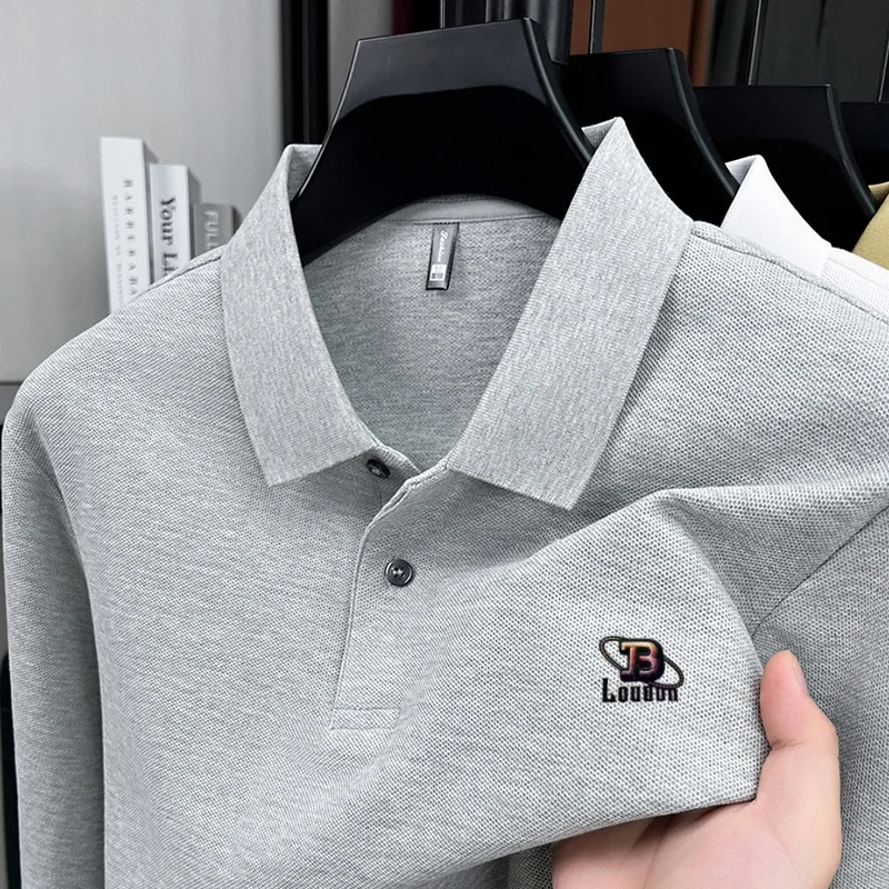 

Осенью 2025 года мужская футболка для поло с новыми воротничками с длинными рукавами с тонкой вышивкой и воздухом