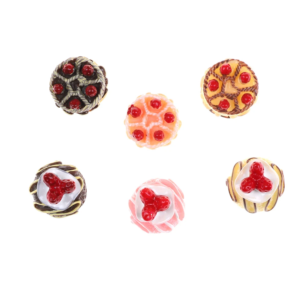 6 قطعة/المجموعة دمية عشوائية مصغرة الراتنج كريم الكعك نموذج 3D الحلوى الغذاء بيت الدمية اكسسوارات المطبخ الديكور