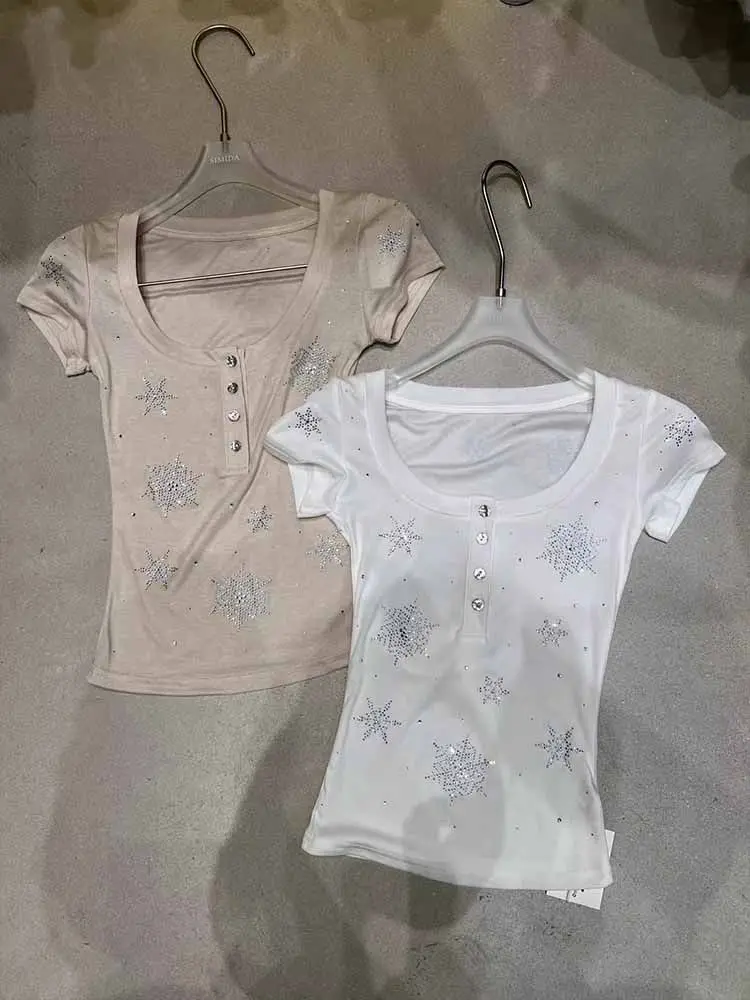 Women's Y2K Henley T-Shirt Slim Fit Rhinestone Star Graphic Print Short Sleeve Casual Summer Top sailor moon harajuku gothic