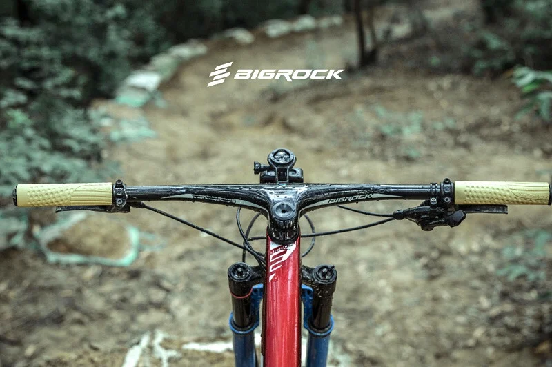 

Кермо Bigrock Carbon MTB, встроенный руль UD, глянцевый, 740 мм, ширина руля AM FR-5 ° Подъем 10 ° Вынос стержня 60-110мм