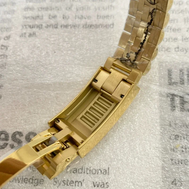 40mm Gold Modified Case Set for Submarine NH35 NH36 NH38/4R/7S Automatic Movement Sapphire Glass Case Suitable for 28.5mm Dial