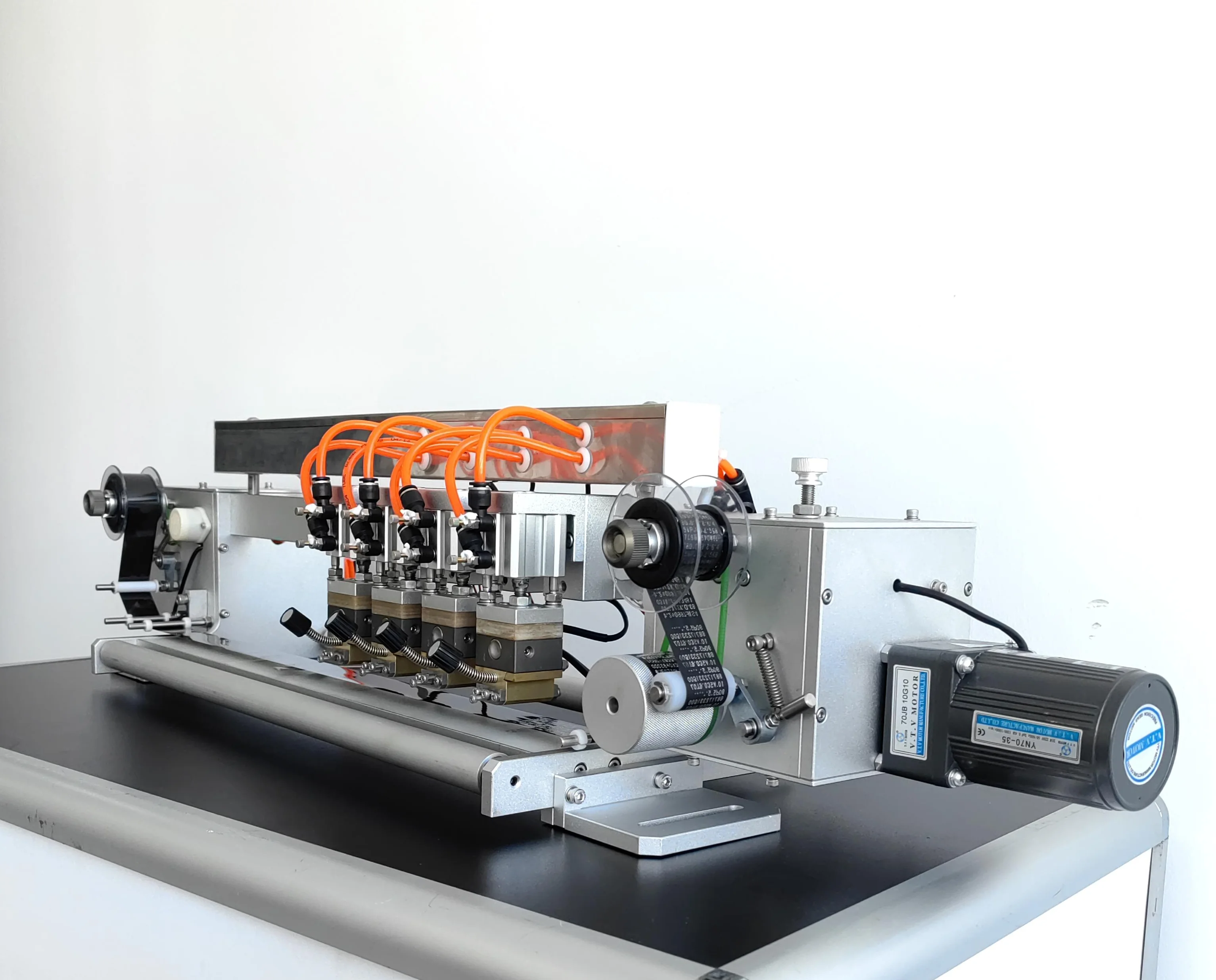 HP-401T Pneumatic Multiple Printing Head Hot Stamp Coder For Packing Machine Multi-line Coding Machine