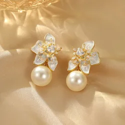 Korean Version Butterfly Pearl Three-dimensional Flower Exquisite Temperament Light Luxury High-end Earrings for Girls