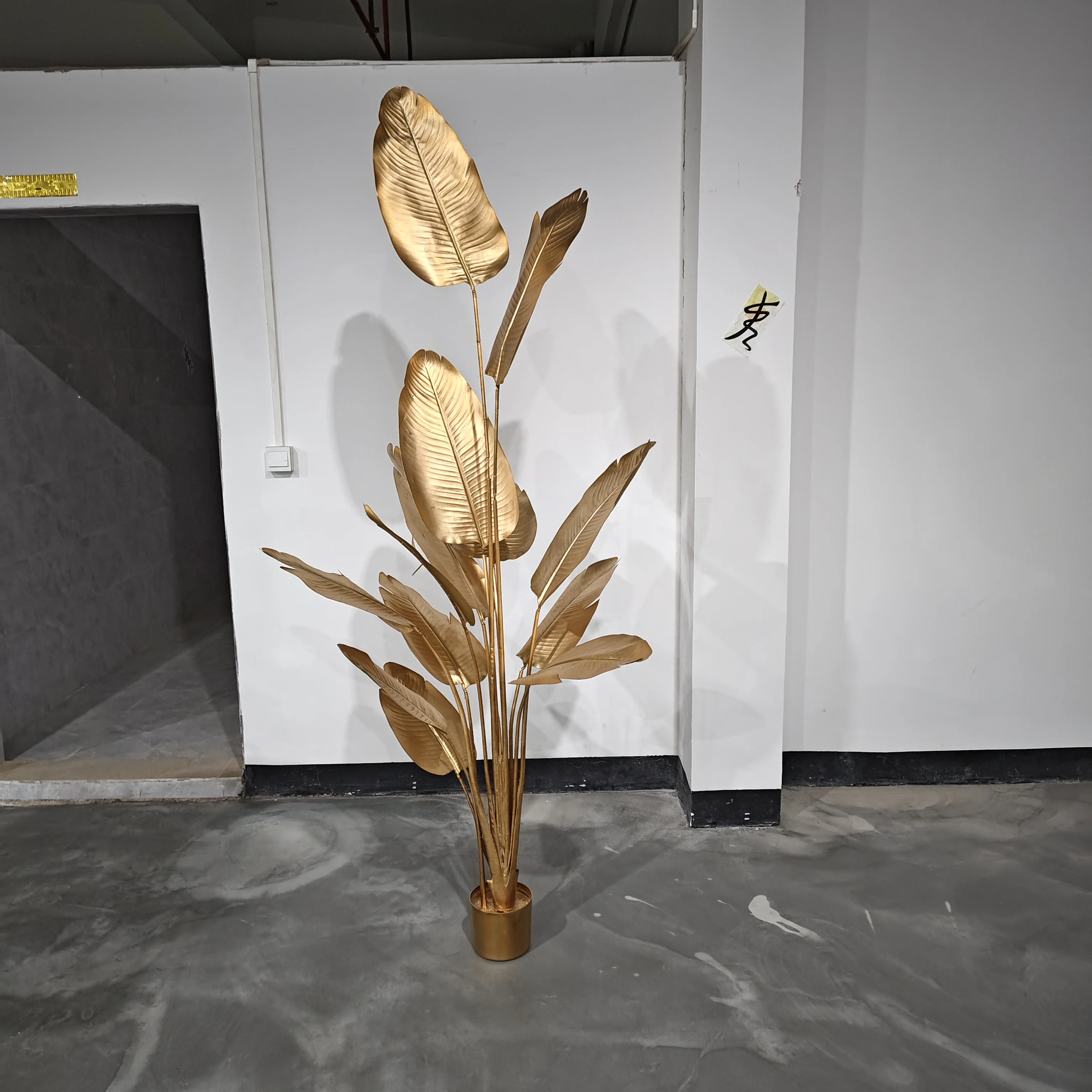 Golden artificial plant tree Home decoration Bonsai tree Plastic plant pot Garden landscape Modern fake plant Indoor palm