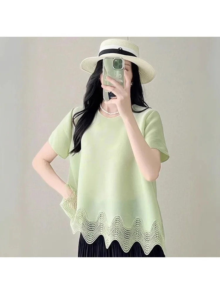

Miyake Summer New Round Neck Short Top 2025 Solid Color Loose and Versatile T-shirt for Slimming and Pleated Temperament