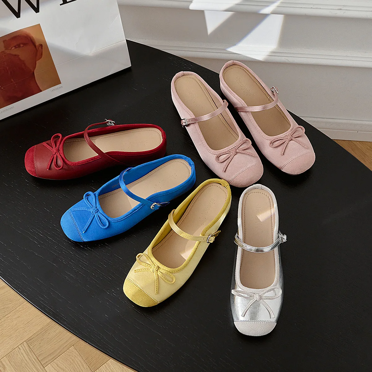 Printemps été 2025 Style conte de fées ballerines hauteur accrue pantoufles femmes vêtements de plein air papillon noeud orteil demi pantoufles