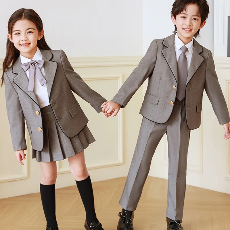 1セット 子供用スクールユニフォームスーツ イギリス風プレッピースタイル 幼稚園 スクールジャケット シャツ スカート ショートパンツ 蝶ネクタイ イブニングドレス