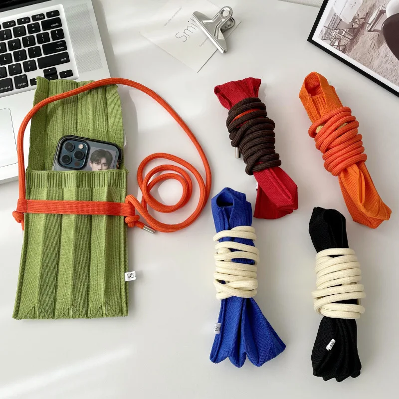 Bolso cruzado pequeño de tejido a la moda para mujer, bandolera plisada de órgano, Mini bolso de hombro plegable con correas largas para teléfono