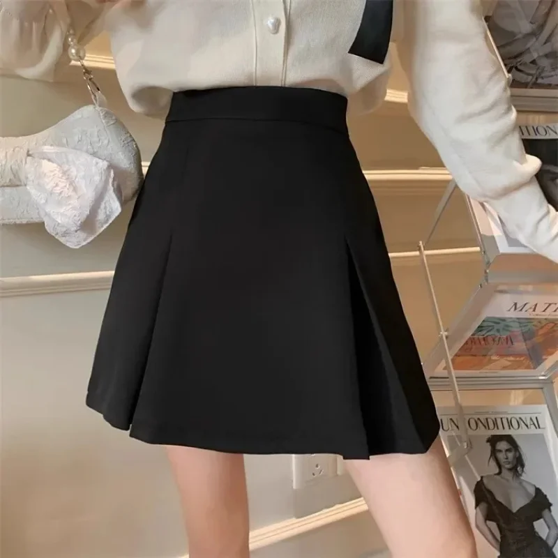 Petite A- line Ruffles Skirt Women's Spring 2024 New Preppy Style Anti-exposure High-waisted Black Short Skirt