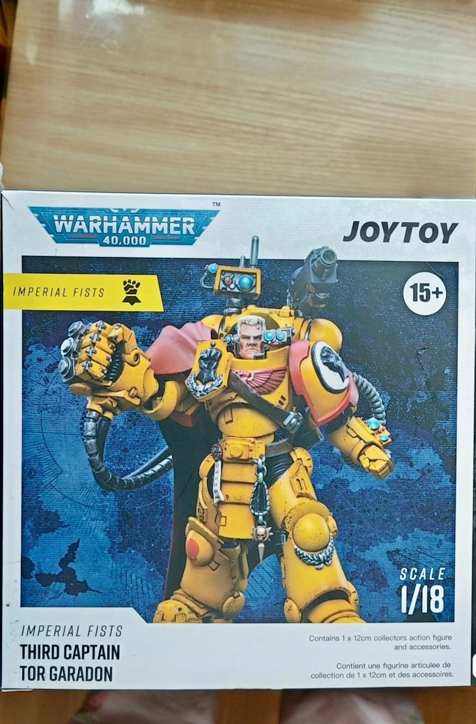 

JOYTOY Dark Source Warhammer 40K Imperial Fist Thor Galaton Company 1/18 Movable Soldier Hand-on Action Figure Toy