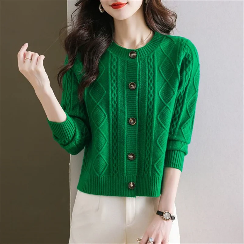 

Ele Loose Fit Camere Cardigan No Pilling Autumn Winter New Arrival Women's Faion Outerwear by Thirteen Rows Dalang