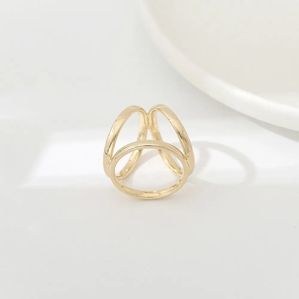 

Vintage Alloy Three-Ring Scarves Buckle Round Korean Style Brooch Multifunctional Scarf Ring Party