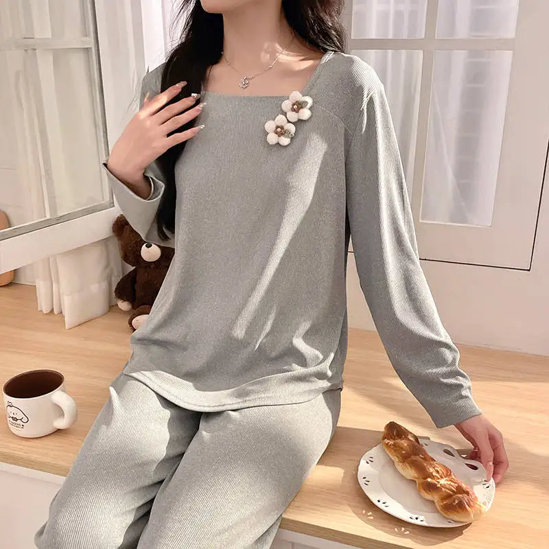 

Комплекты пижам женские флисовые утепленные свободного кроя в японском стиле с эластичным воротником-стойкой, рукавами-крылышками, длиной до щиколотки, весенние, серебристые, для офиса (OL)