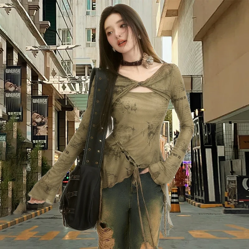 

Fashionable Trendy Girl Autumn 2024 New Vintage Long Sleeve Knot Belted Asymmetrical Slim Fit Women's Top