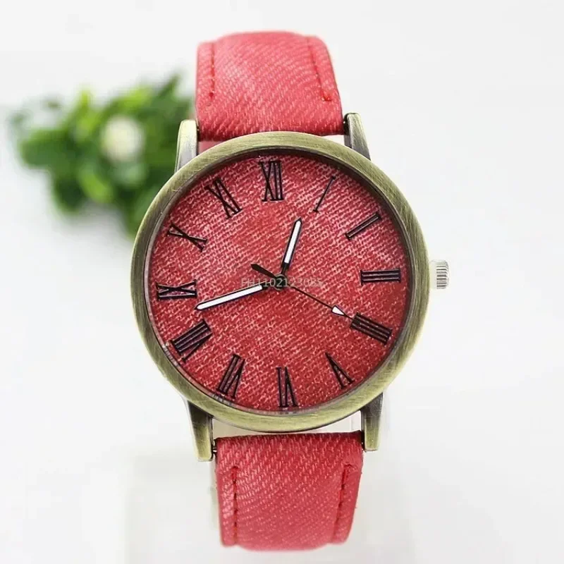 Montre à quartz décontractée pour hommes et femmes, tissu Jean, montres à bracelet en cuir, montre-bracelet pour dames, horloge chaude, nouvelle mode