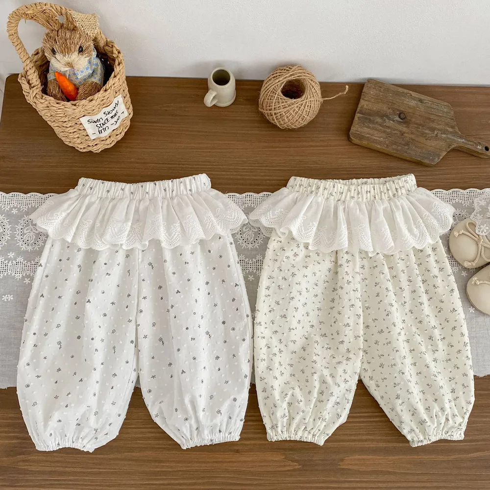 

Spring and summer girls' floral patterned pants Lace stitched sweet comfortable lantern pants wide-leg pants