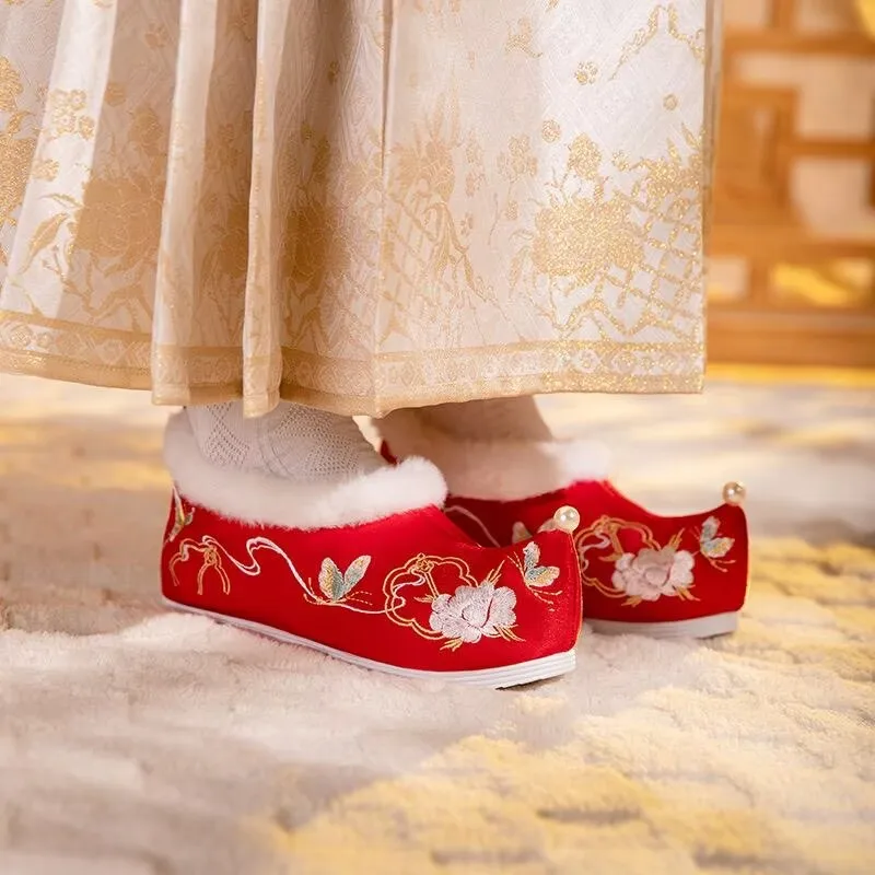 Large Size 41# Hanfu Shoes Women Chinese Ancient Embroidery Shoes Winter Warm Fluff White Pink Hanfu Shoes Plus Size 34-41#