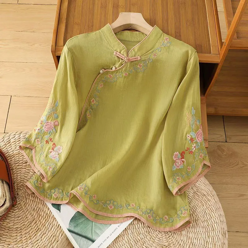 

New Chinese embroidered cotton and linen shirts, women's literary retro tops, buckle new summer bias tea clothes, Chinese style.