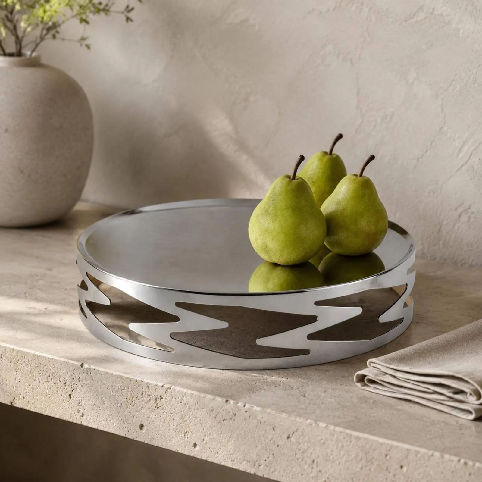 

Gold Decorative Tray Minimalist Decorative Fruit Tray Modern Round Platter Luxury Design Home Decor Multifunctional for Entrance