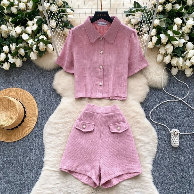 

Женский костюм-двойка во французском стиле, летняя рубашка с воротником-поло и короткими рукавами + широкие шорты с высокой талией