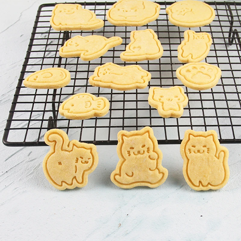 Cartoon Kitten Cookie Mold Cute Cat Fondant Frosting Biscuit Cutting Mold Animal Paw Pattern Cookie Cutter DIY Baking Tools